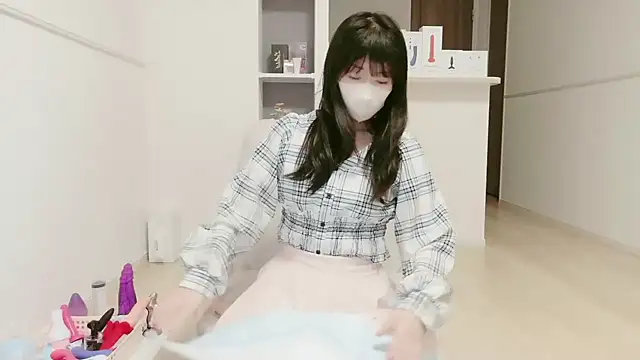 IORio2 online show from December 1, 6:02 pm