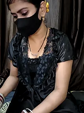 Snapshot of kaveerpooja947 chatting on October 1, 5:19 pm kaveerpooja947 online show from October 1, 5:19 pm