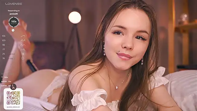 Miss miracle online show from March 15, 1:19 am