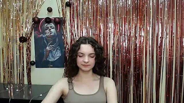  SusieSu  online show from January 3, 3:55 pm