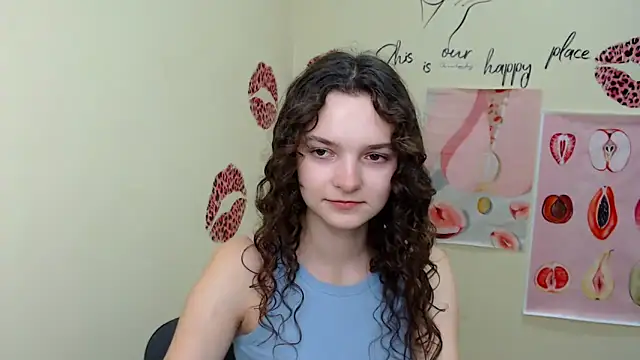  SusieSu  online show from February 4, 12:55 pm