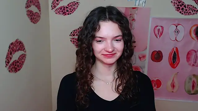  SusieSu  online show from January 6, 7:12 am