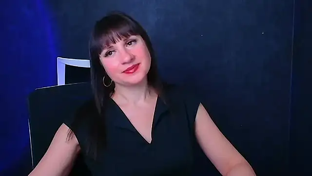 Snapshot of Violla_My chatting on January 4, 4:11 pm Violla My online show from January 4, 4:11 pm