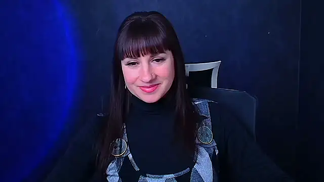 Snapshot of Violla_My chatting on January 8, 12:15 pm Violla My online show from January 8, 12:15 pm