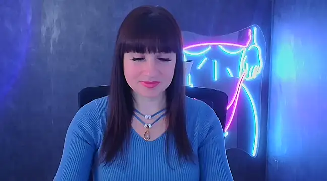 Snapshot of Violla_My chatting on January 22, 6:42 am Violla My online show from January 22, 6:42 am