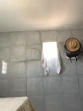 Snapshot of Gabrielleof chatting on November 6, 1:12 pm Gabrielleof online show from November 6, 1:12 pm