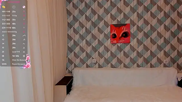 EvaBradley online show from January 25, 7:18 pm