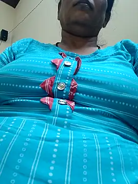 Snapshot of akshara_22 chatting on October 20, 2:28 pm akshara 22 online show from October 20, 2:28 pm