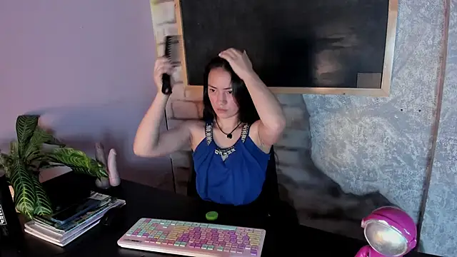 Snapshot of Scarlett__Fox__ chatting on February 13, 11:28 am Scarlett Fox online show from February 13, 11:28 am