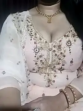 Snapshot of Anamika_Kapoor chatting on February 26, 7:27 pm Anamika Kapoor online show from February 26, 7:27 pm