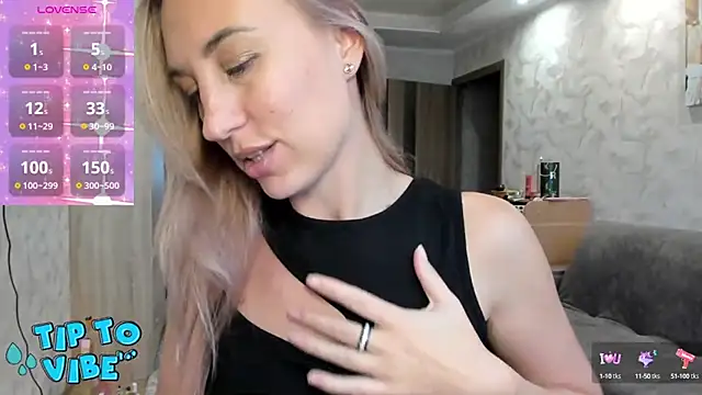 lady Nati online show from December 13, 12:50 pm