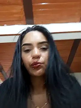 Snapshot of Sara-77 chatting on March 18, 8:59 pm Sara-77 online show from March 18, 8:59 pm