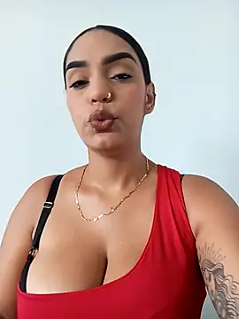 Snapshot of Sara-77 chatting on October 21, 3:46 pm Sara-77 online show from October 21, 3:46 pm