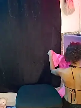 Snapshot of Chelsea__2 chatting on February 8, 7:38 pm Chelsea 2 online show from February 8, 7:38 pm