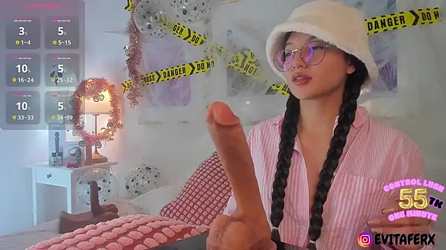 Eva depp online show from October 27, 4:22 pm