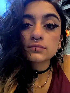 Lila Desiree online show from December 14, 12:22 am