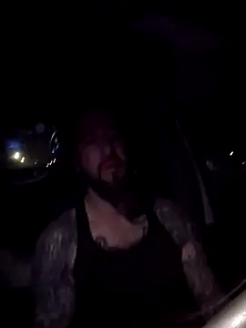 Snapshot of Beardedtattood chatting on February 26, 6:04 am Beardedtattood online show from February 26, 6:04 am