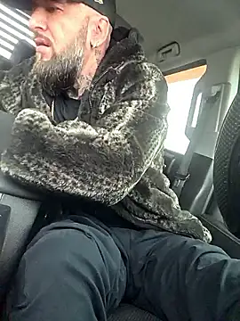 Beardedtattood online show from April 12, 1:38 pm