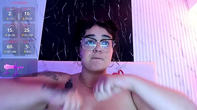 Reginavegaa online show from February 22, 5:57 pm