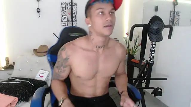 Leonard Price online show from February 26, 3:21 am