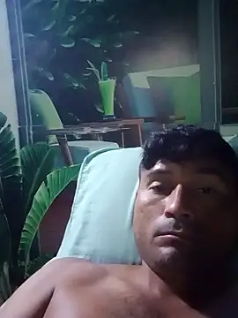 Snapshot of Diogo100 chatting on October 18, 3:42 am Diogo100 online show from October 18, 3:42 am