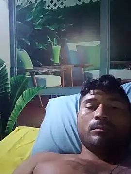 Snapshot of Diogo100 chatting on November 8, 7:41 am Diogo100 online show from November 8, 7:41 am