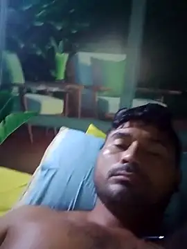 Snapshot of Diogo100 chatting on November 9, 4:44 am Diogo100 online show from November 9, 4:44 am