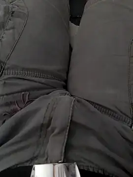 SuranSexy33 online show from December 6, 9:54 am