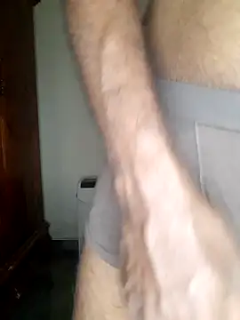 SuranSexy33 online show from September 11, 6:35 am