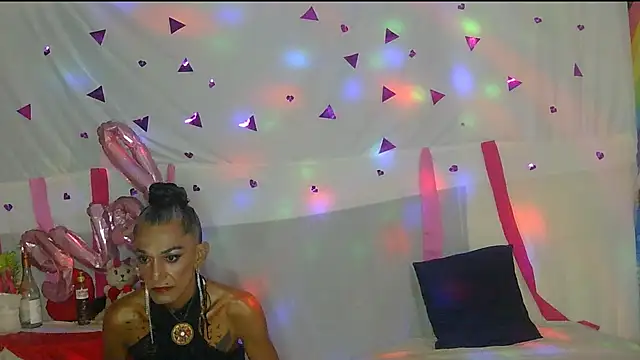 Snapshot of Lobaveterana_sex chatting on February 19, 4:55 am Lobaveterana sex online show from February 19, 4:55 am