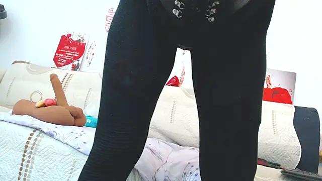 ForeverBarbie  online show from March 23, 5:43 am