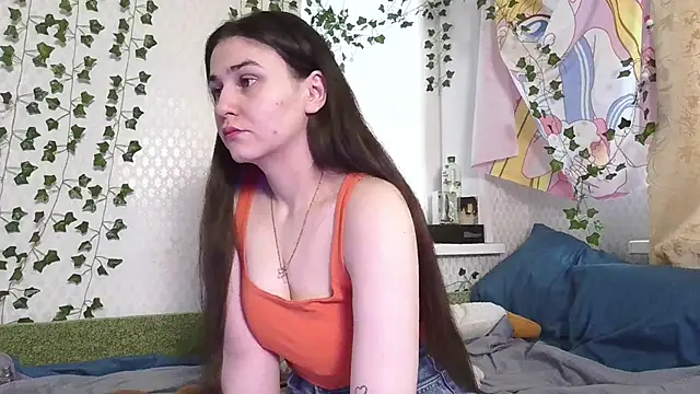 Snapshot of Mila_starx chatting on December 4, 6:33 am Mila starx online show from December 4, 6:33 am