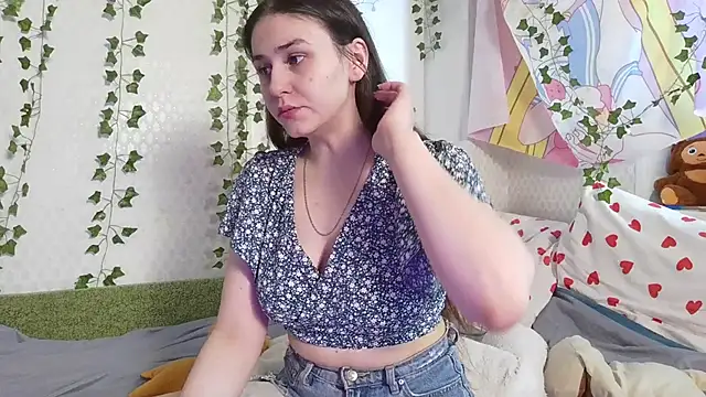 Snapshot of Mila_starx chatting on January 7, 6:05 am Mila starx online show from January 7, 6:05 am