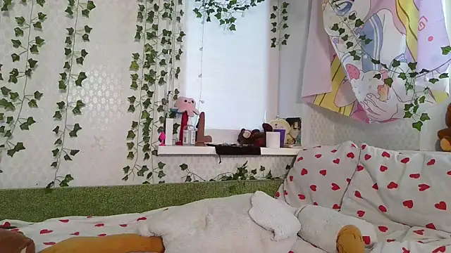 Snapshot of Mila_starx chatting on February 8, 4:57 am Mila starx online show from February 8, 4:57 am