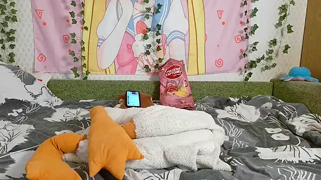 Snapshot of Mila_starx chatting on March 14, 7:59 am Mila starx online show from March 14, 7:59 am