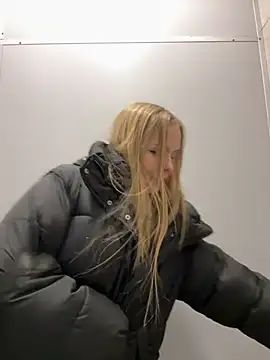 mur girl online show from December 23, 1:03 pm