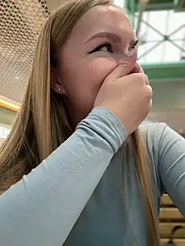 mur girl online show from January 9, 11:14 am