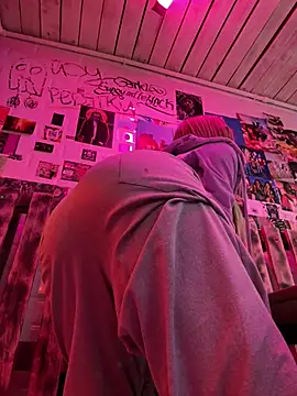 mur girl online show from January 22, 1:21 pm