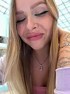 mur girl online show from February 14, 1:08 pm