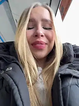 mur girl online show from February 22, 8:29 am