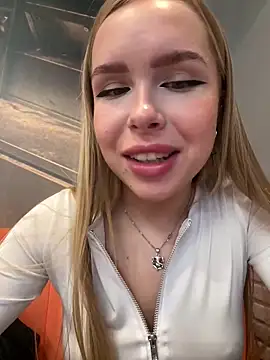 mur girl online show from February 26, 11:09 am