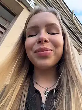 mur girl online show from October 11, 1:09 pm