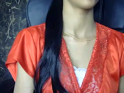 Snapshot of MAAYRA_09 chatting on February 14, 7:02 pm MAAYRA 09 online show from February 14, 7:02 pm