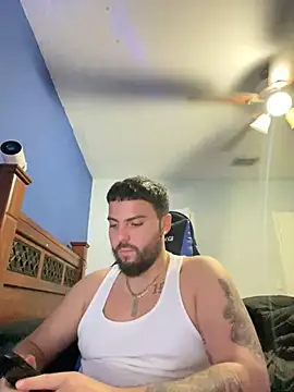 Snapshot of MasterKvn chatting on January 4, 8:49 am MasterKvn online show from January 4, 8:49 am