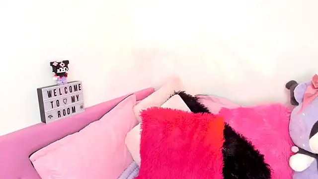 gabyye capprins online show from February 7, 1:25 am