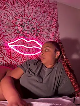 Snapshot of Jayhoney25 chatting on March 9, 10:08 pm Jayhoney25 online show from March 9, 10:08 pm