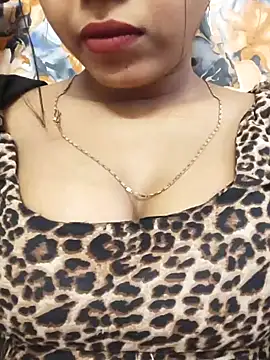 Snapshot of Sania-Love chatting on February 4, 7:44 pm Sania-Love online show from February 4, 7:44 pm