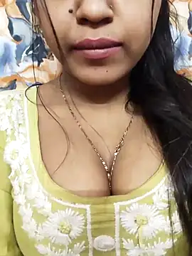 Snapshot of Sania-Love chatting on March 4, 9:32 pm Sania-Love online show from March 4, 9:32 pm