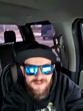 Spunwhiteboy1992 online show from February 14, 2:47 pm