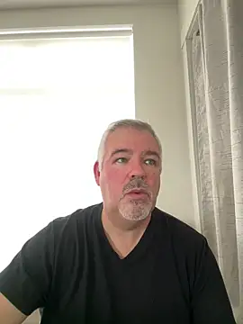 Snapshot of aarosteev2 chatting on December 12, 2:55 pm aarosteev2 online show from December 12, 2:55 pm